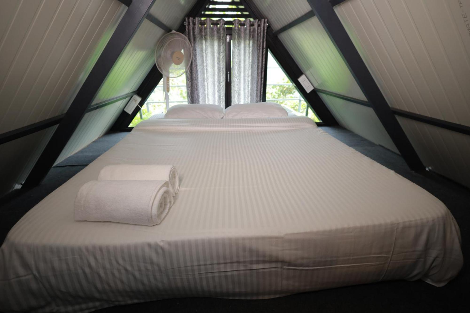 Holistic Stay Eco-Resort & Ayurvedic Retreat Paithalmala Bagian luar foto