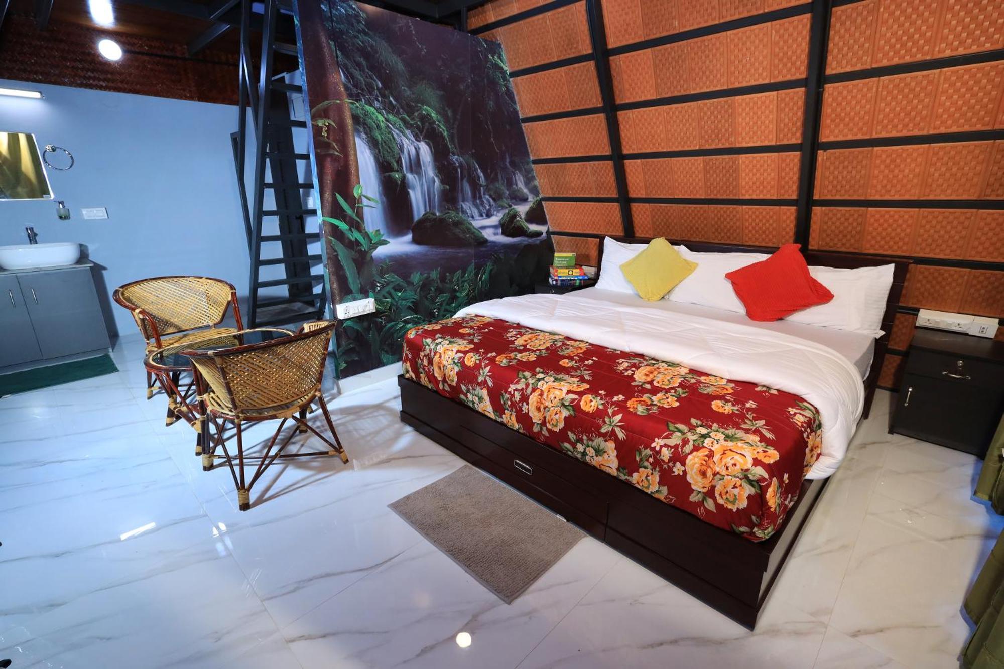 Holistic Stay Eco-Resort & Ayurvedic Retreat Paithalmala Bagian luar foto