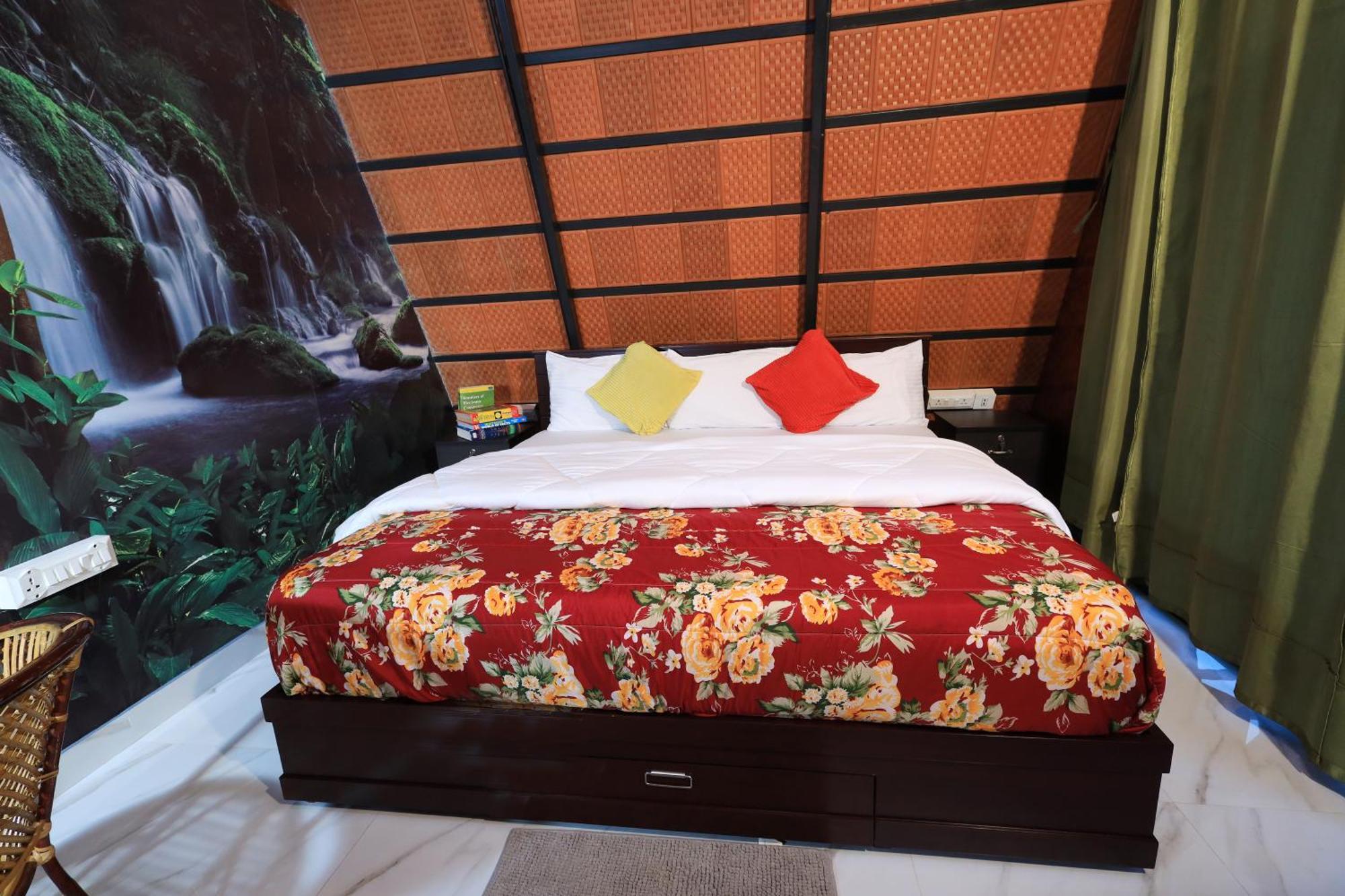 Holistic Stay Eco-Resort & Ayurvedic Retreat Paithalmala Bagian luar foto
